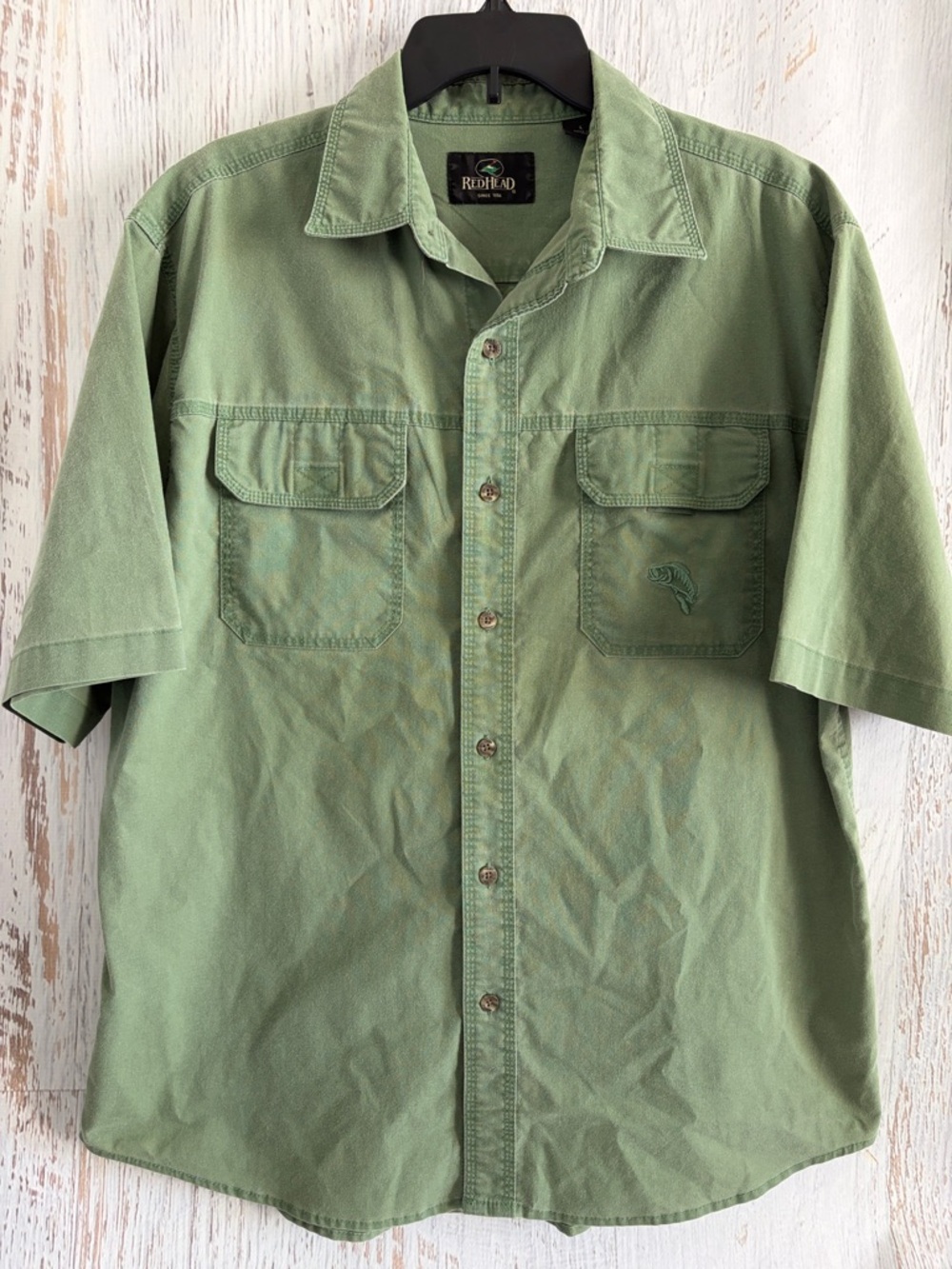RedHead Bass Embroidered Short-Sleeve Button-Down Shirt in Green